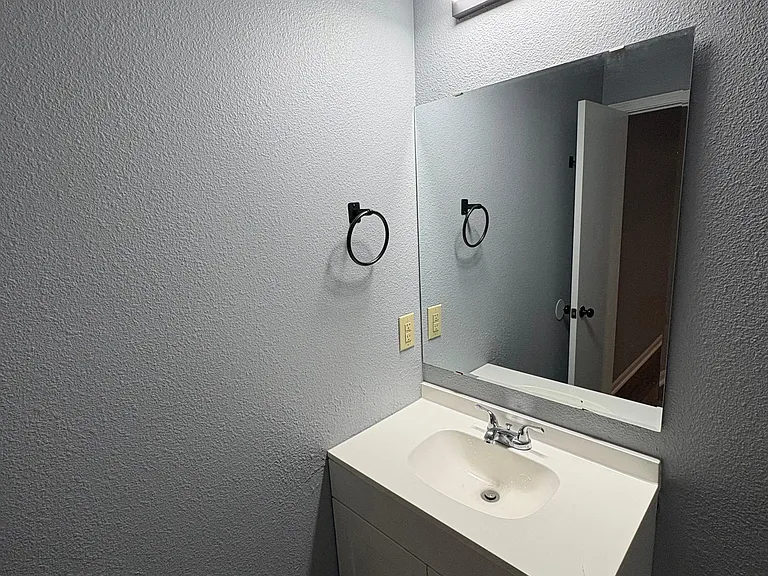4134 Apple Creek Dr — Photo 14