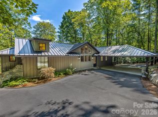 324 W Club Blvd, Lake Toxaway, NC 28747