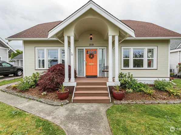 210 W 13th Street, Port Angeles, WA 98362