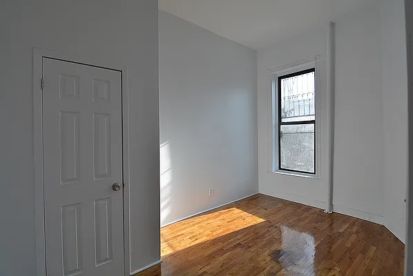 Rented by Hagstrom Management Inc | media 9