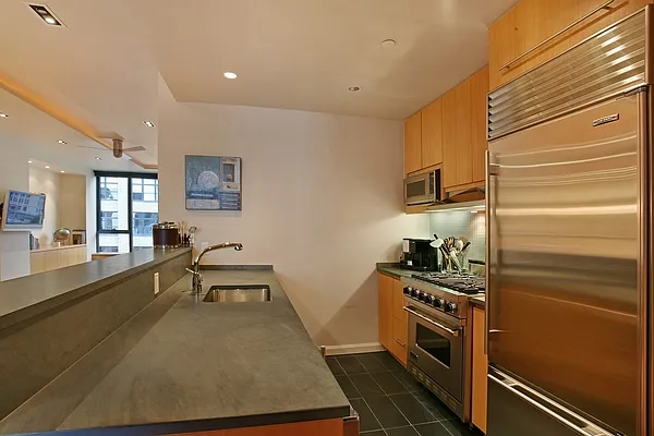 Sold by Corcoran | media 15