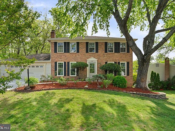 2nd image of 12461 Hedges Run Dr