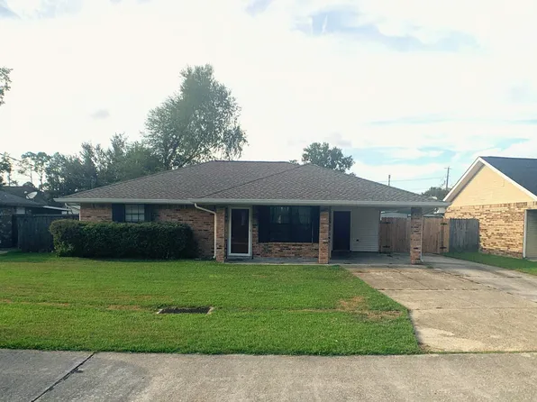 109 Honeysuckle Dr, Schriever, LA 70395