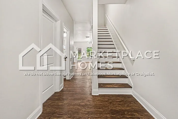 835 Johnson St — Photo 4