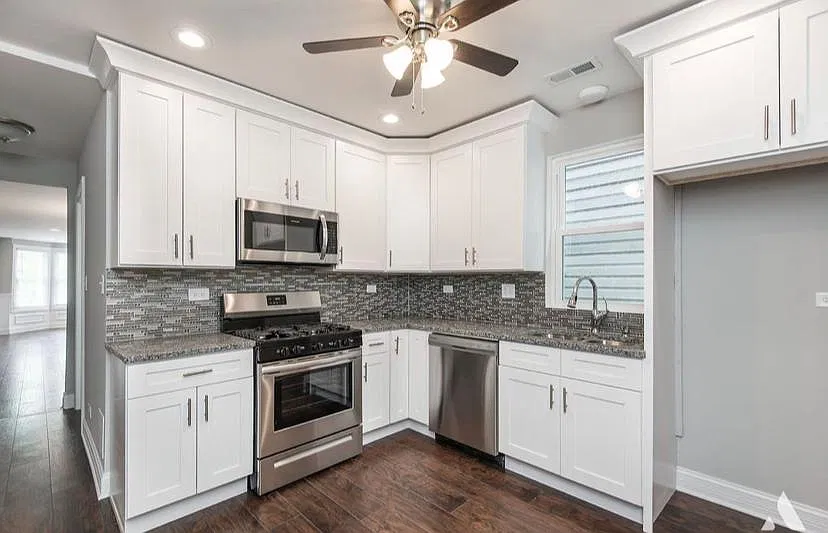 3 bed, 1200 sqft, $1,890 — Photo 4