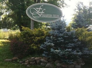 12 Fassifern Fields Rd, Slatyfork, WV 26291