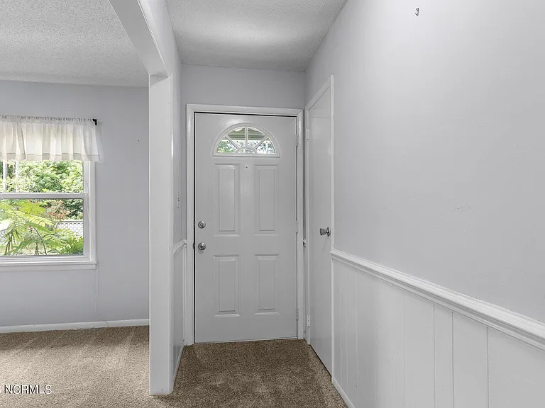 4303 Country Club Rd — Photo 5