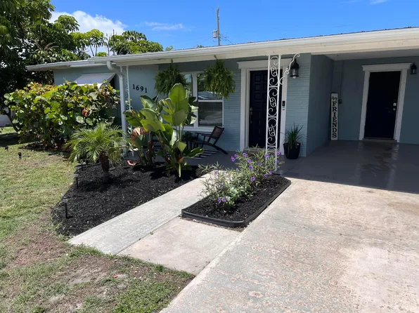 1691 NE South Street, Jensen Beach, FL 34957