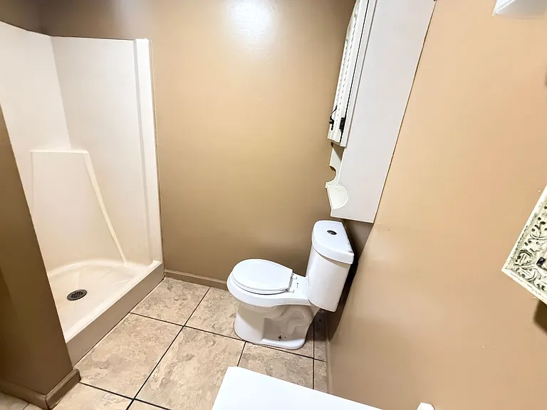 5350 N Old Highway 41 — Photo 20