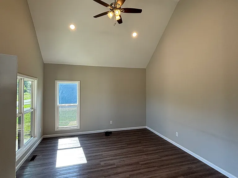 0 Sneed Blvd — Photo 16