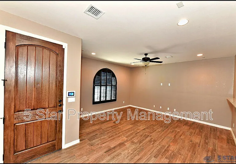 3741 Loma Adriana Dr — Photo 6