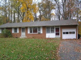 1361 N Manor Rd, Honey Brook, PA 19344