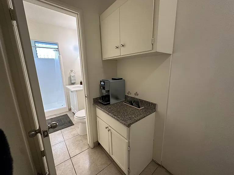 3333 Mentone Ave #1 — Photo 3
