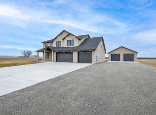 184 Taylor Ln, Pasco, WA 99301