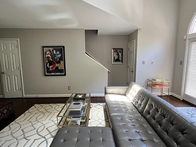 803 Lexington Ave — Photo 14