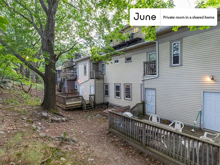 56 Ridgemont St #E — Photo 17