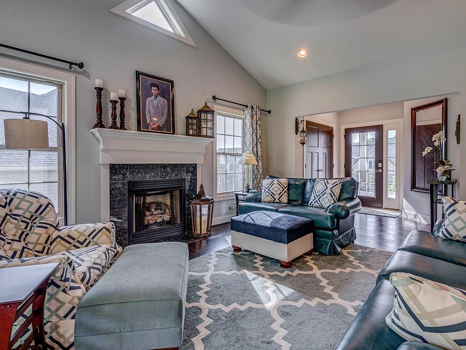 1st image of 7072 Linn Cove Ct