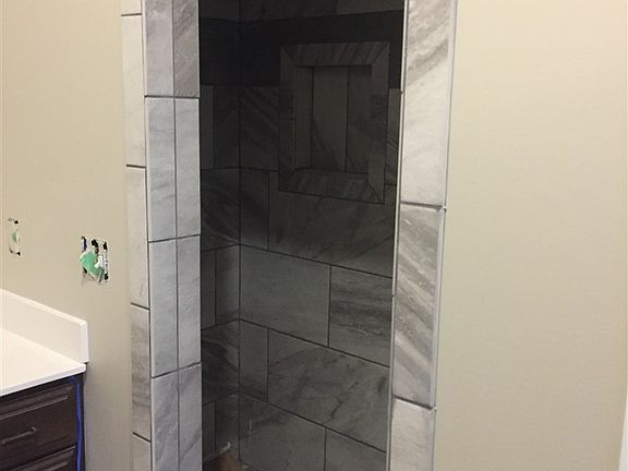 5th image of 3274 Mallard Cir Unit M
