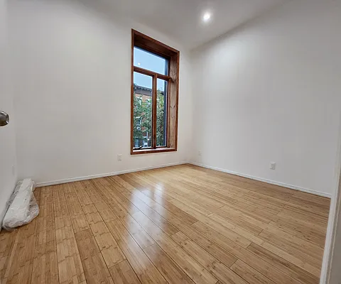 Rented by JB Mac Real Estate Inc. | media 14