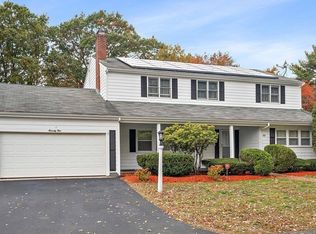 22 Old Mansion Ln, Whitman, MA 02382