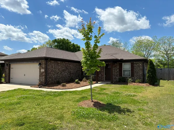 112 Beaver Brook Pl, Toney, AL 35773