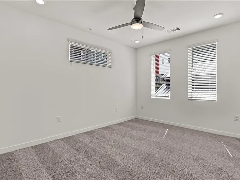 383 Grant Cir #1612 — Photo 17