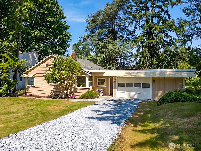 2nd image of 8011 SE 57th Street