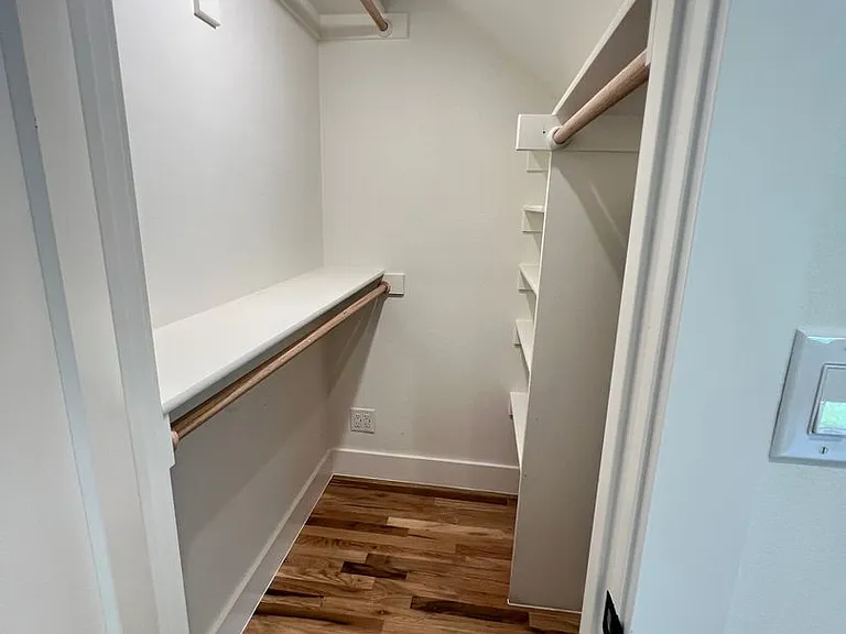 3303 Homer St — Photo 41