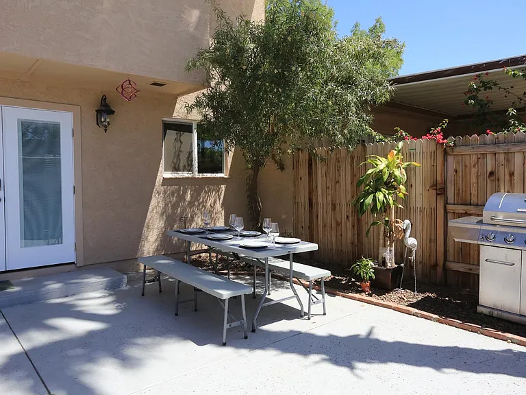 5904 N Granite Reef Rd — Photo 54
