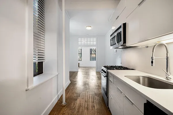 Rented by Canvas Property Group (Manual) | media 9