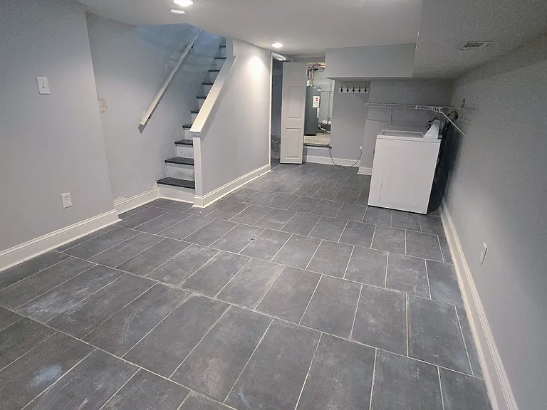 2432 S Hutchinson St — Photo 14