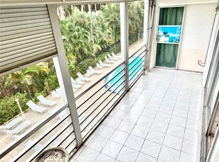 500 NE 14th Ave APT 312, Hallandale, FL 33009