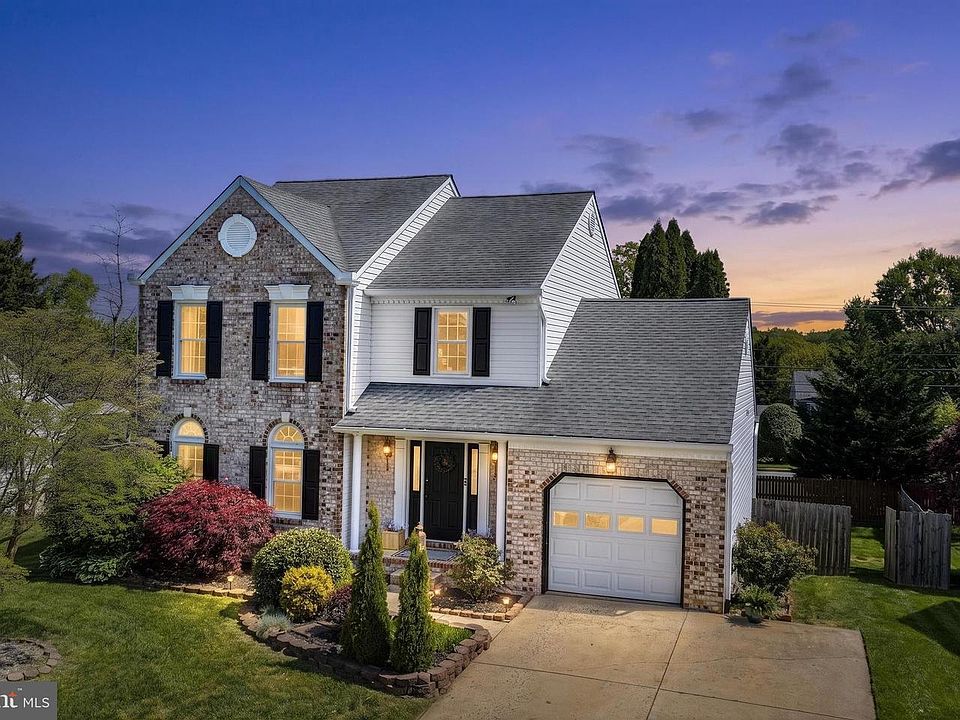 1st image of 1583 Bentley Cir