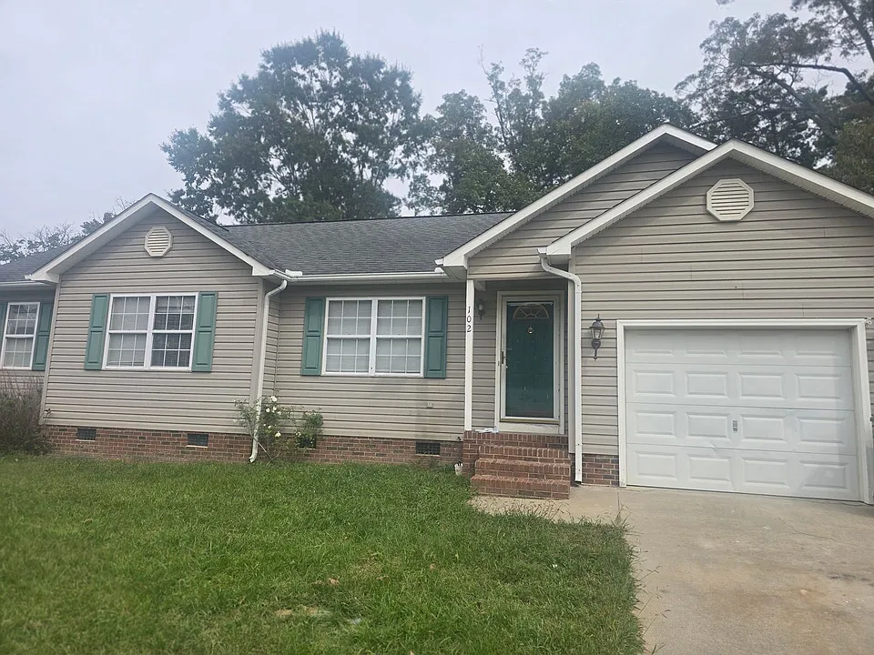 102 Duncan Dr