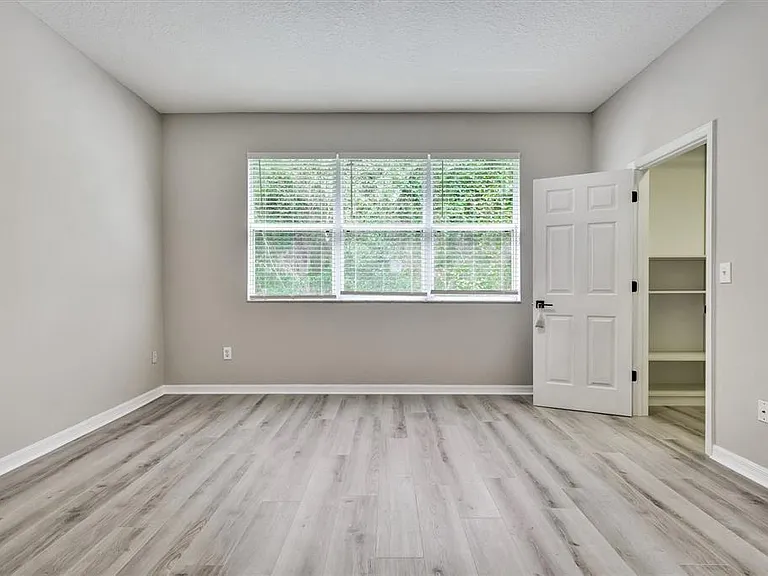 8169 Stone Leaf Ln — Photo 13