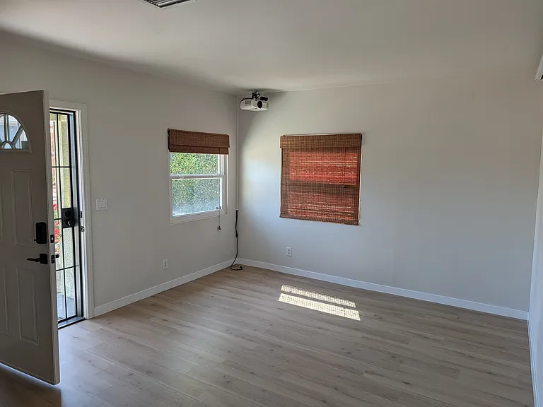 3370 Madison Ave — Photo 4