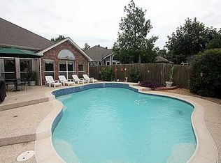 7612 Silverleaf Dr, North Richland Hills, TX 76182