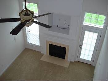 4th image of 172 N Arcadian Way