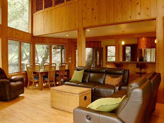 Comfy - fully furnished