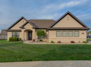 200 Reedsport Rdg, Columbia, MO 65203