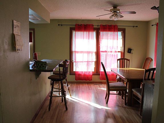 5th image of 87896 Meadville Ave