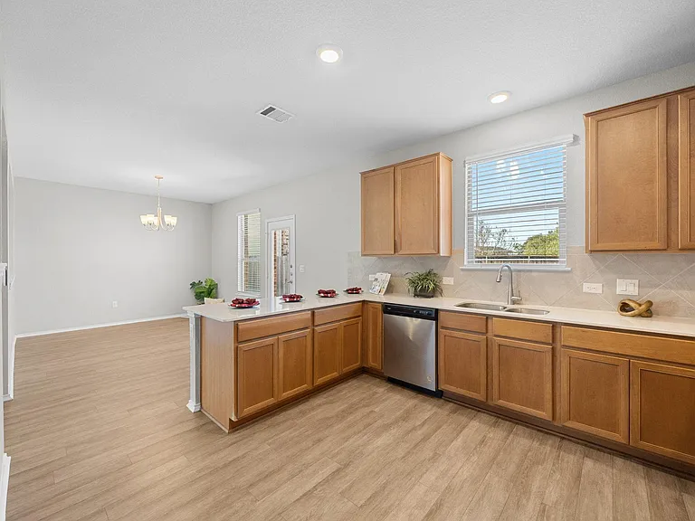 6312 Wagon Spring St — Photo 13