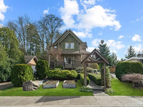 3008 Ash St #1, Abbotsford, BC V2S 4G6