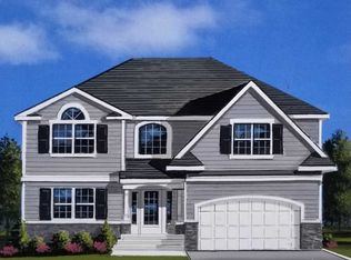 108 Frankel Blvd, Merrick, NY 11566