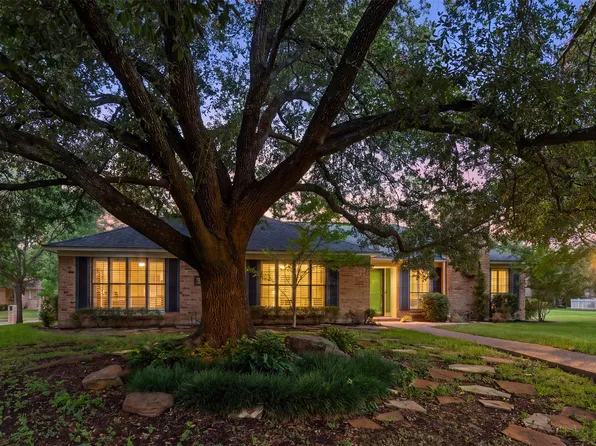 2825 Chimney Hill Dr, Waco, TX 76708