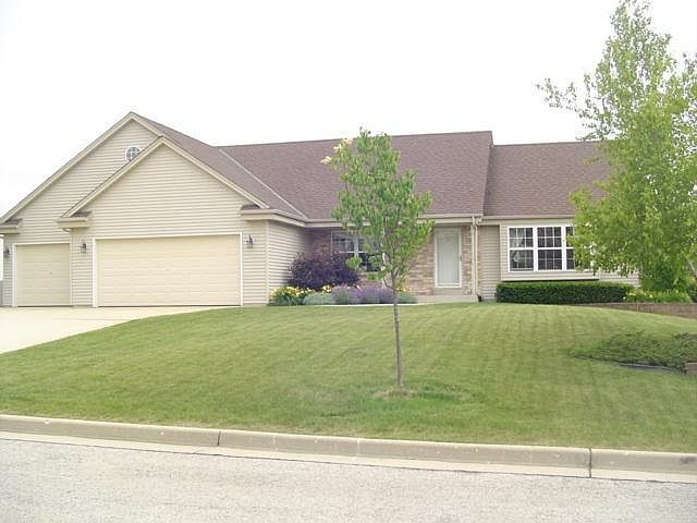 1st image of 6621 S 47th St