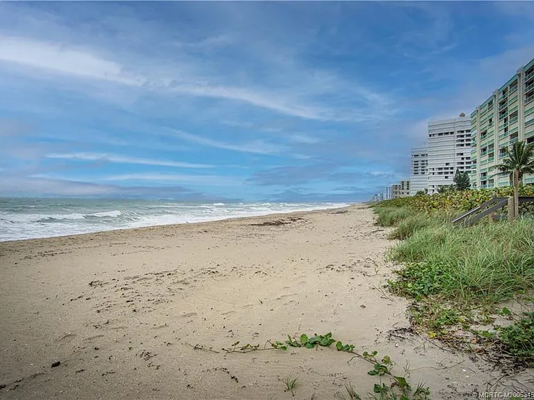 9940 Ocean Dr #309 — Photo 23