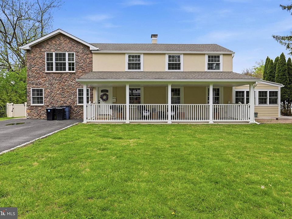 1st image of 2197 Lantern Ln