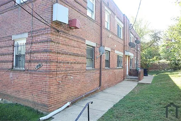 46 Forrester St SW #1 — Photo 6