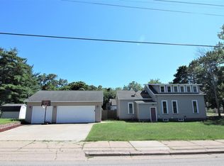 2112 Bourdon St, Muskegon, MI 49441